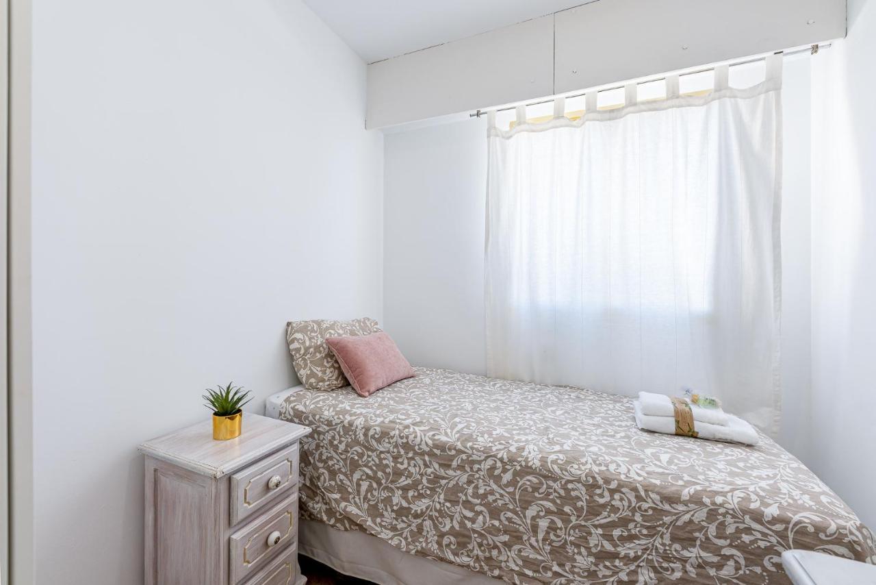 797 Holiday Rentals - Amplio Piso Con Terraza En Primera Linea De Playa Torremolinos Ngoại thất bức ảnh