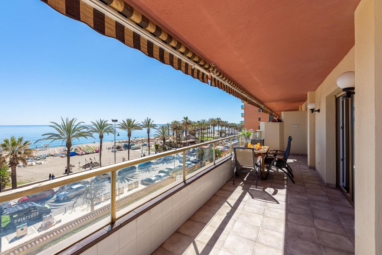 797 Holiday Rentals - Amplio Piso Con Terraza En Primera Linea De Playa Torremolinos Ngoại thất bức ảnh